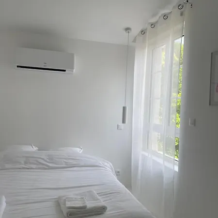 Studio rénové dans le centre ville Tonneins Extérieur photo