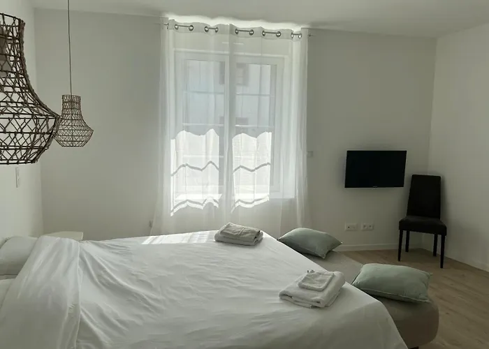 Studio rénové dans le centre ville