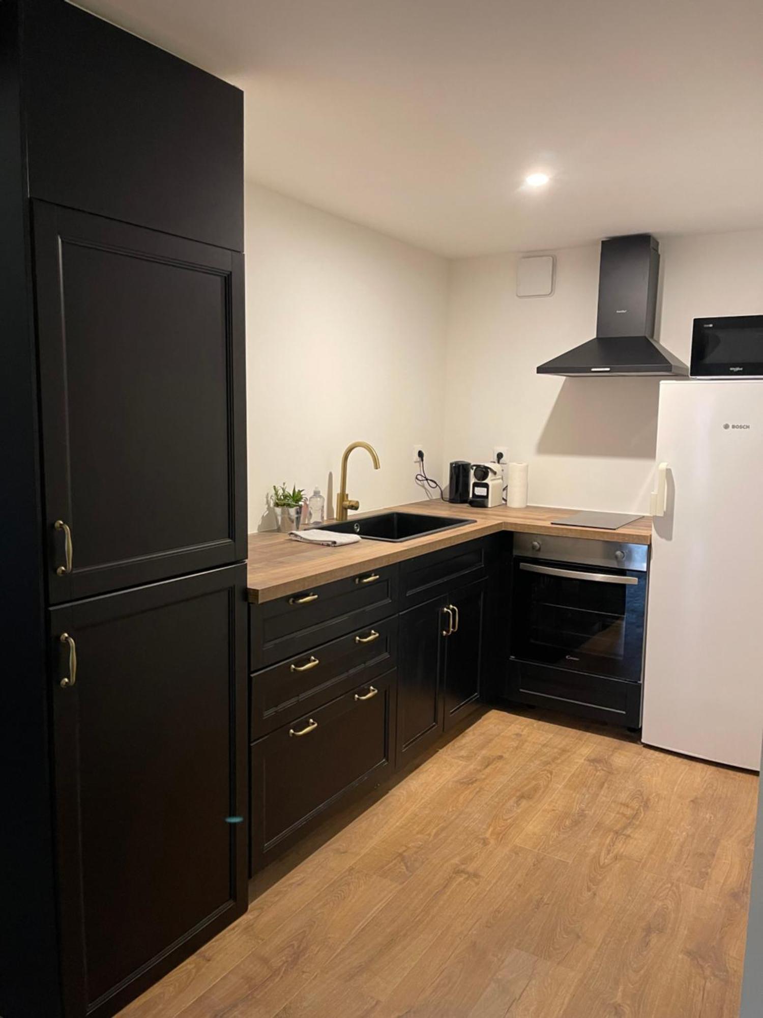 Appartement Rénové Dans Le Centre