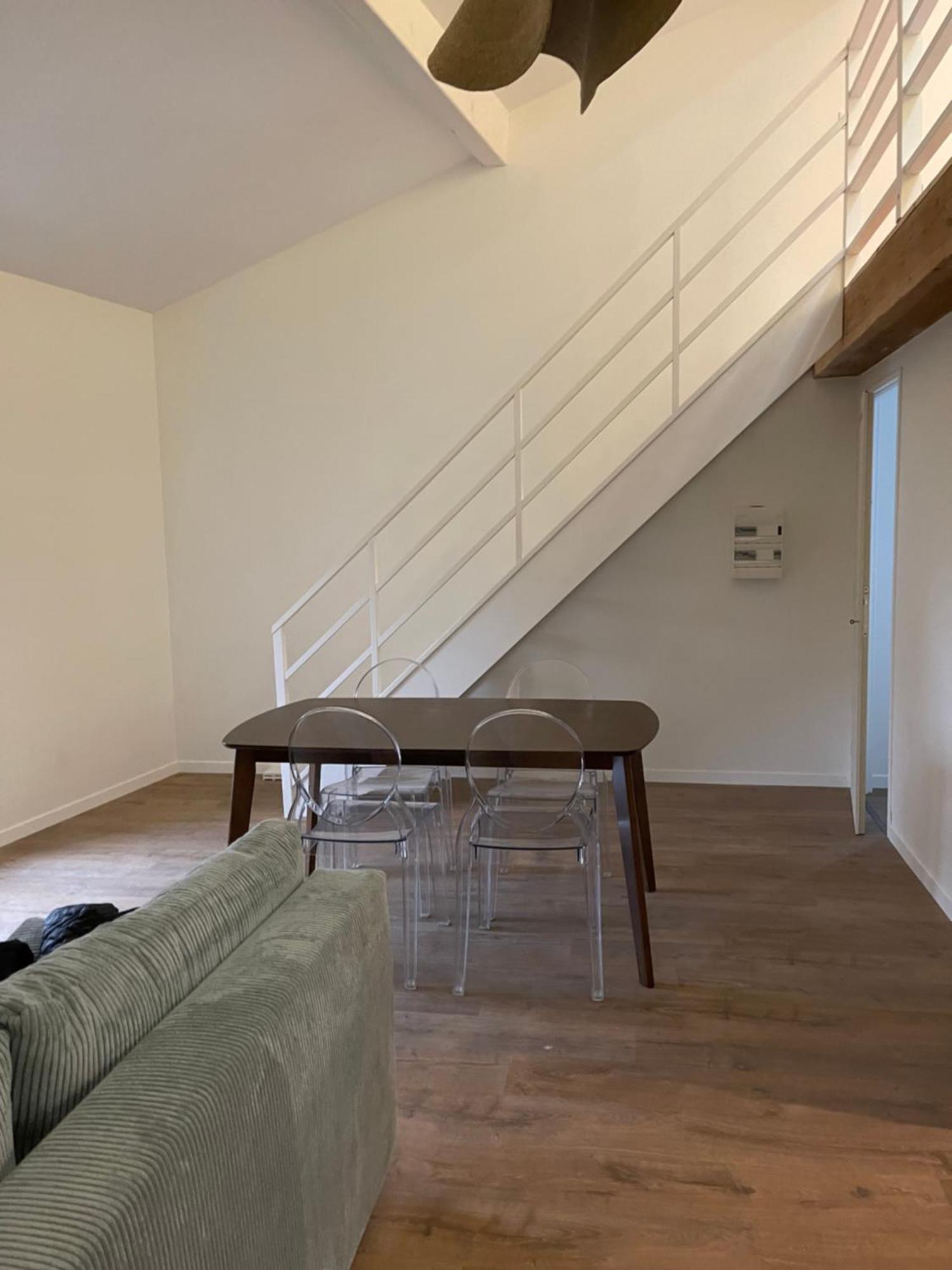 Rénové Dans Le Centre Appartement